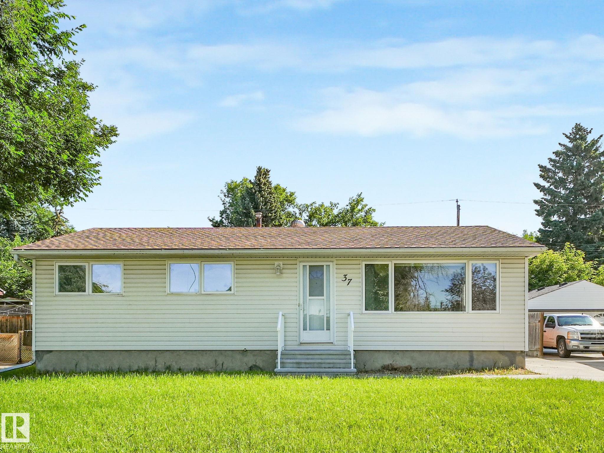 37 Sheridan Drive