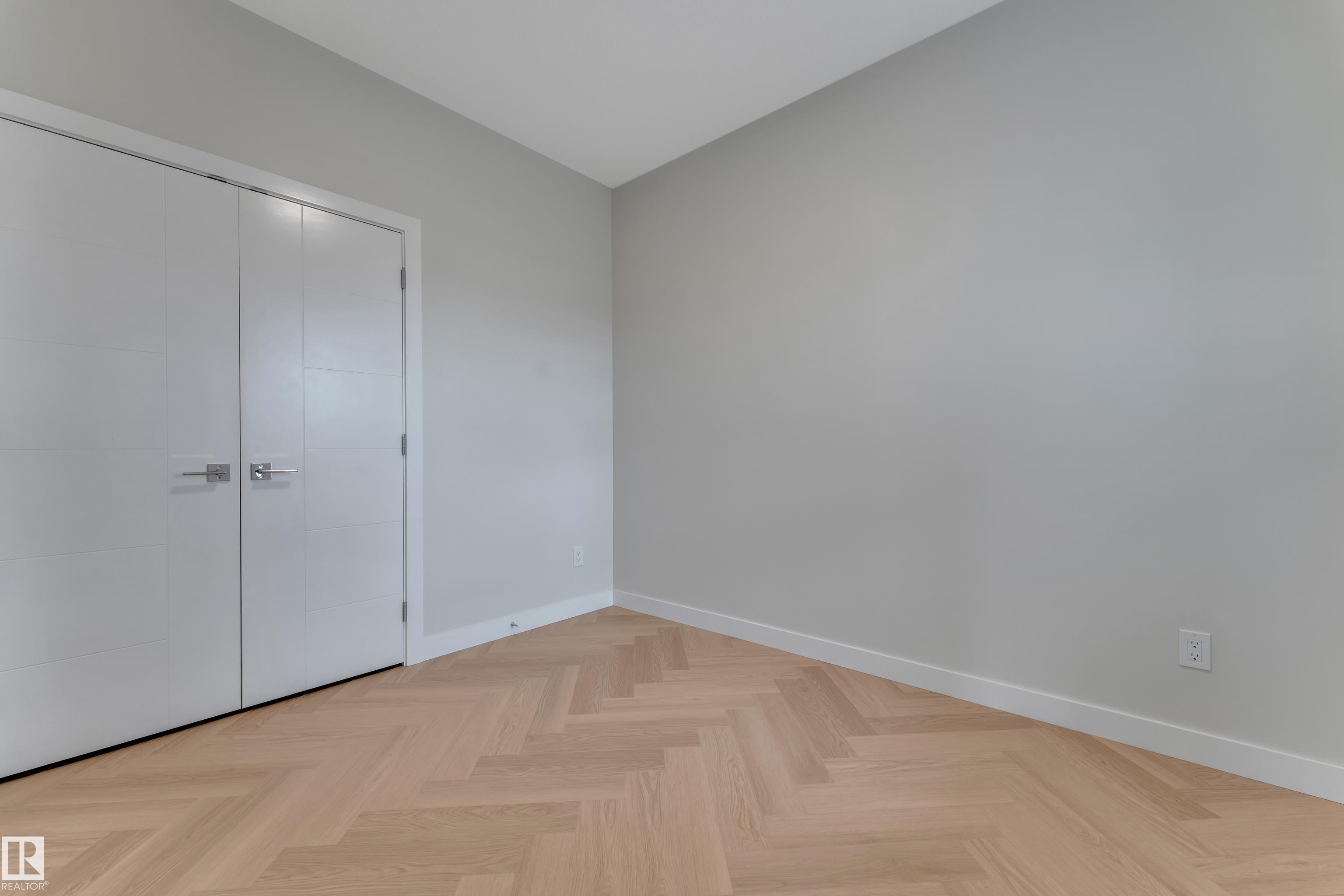 377 Linden Loop