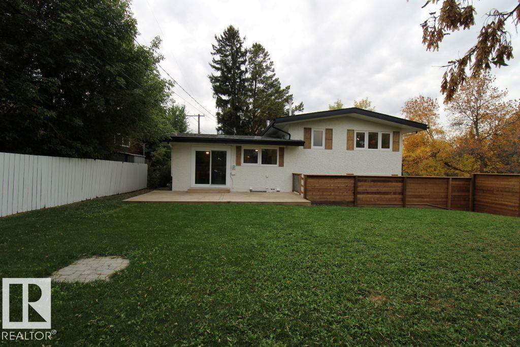 1 Greenwich Crescent