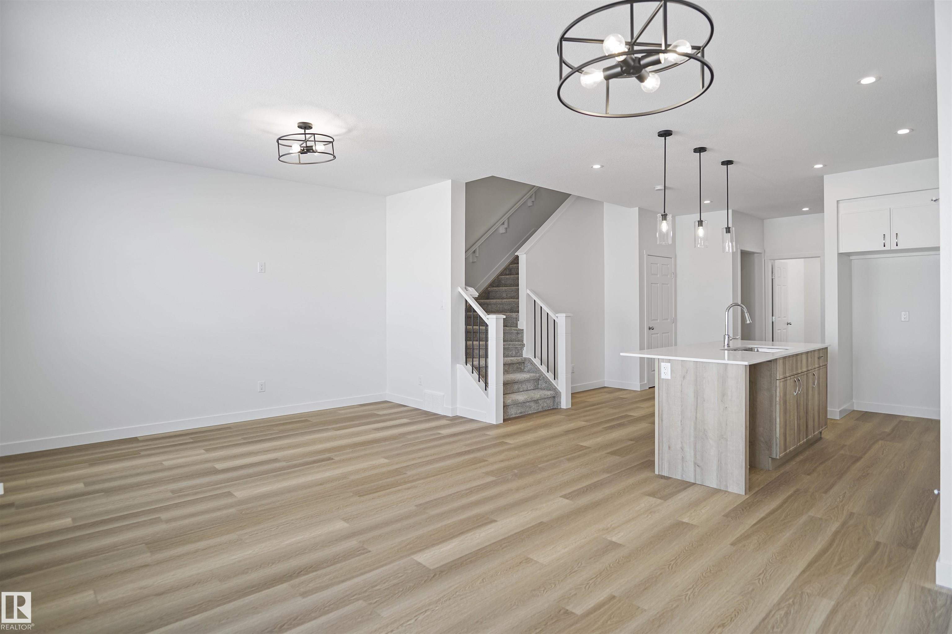 1181 SOUTH CREEK Wynd