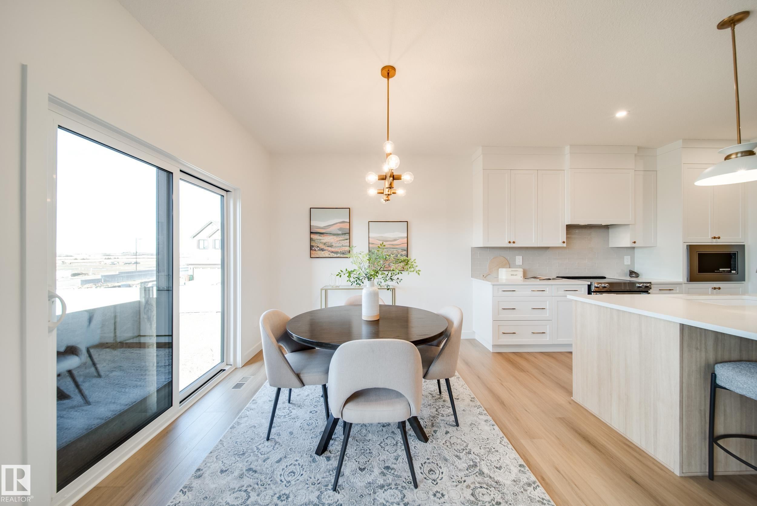 54 Clichy Close