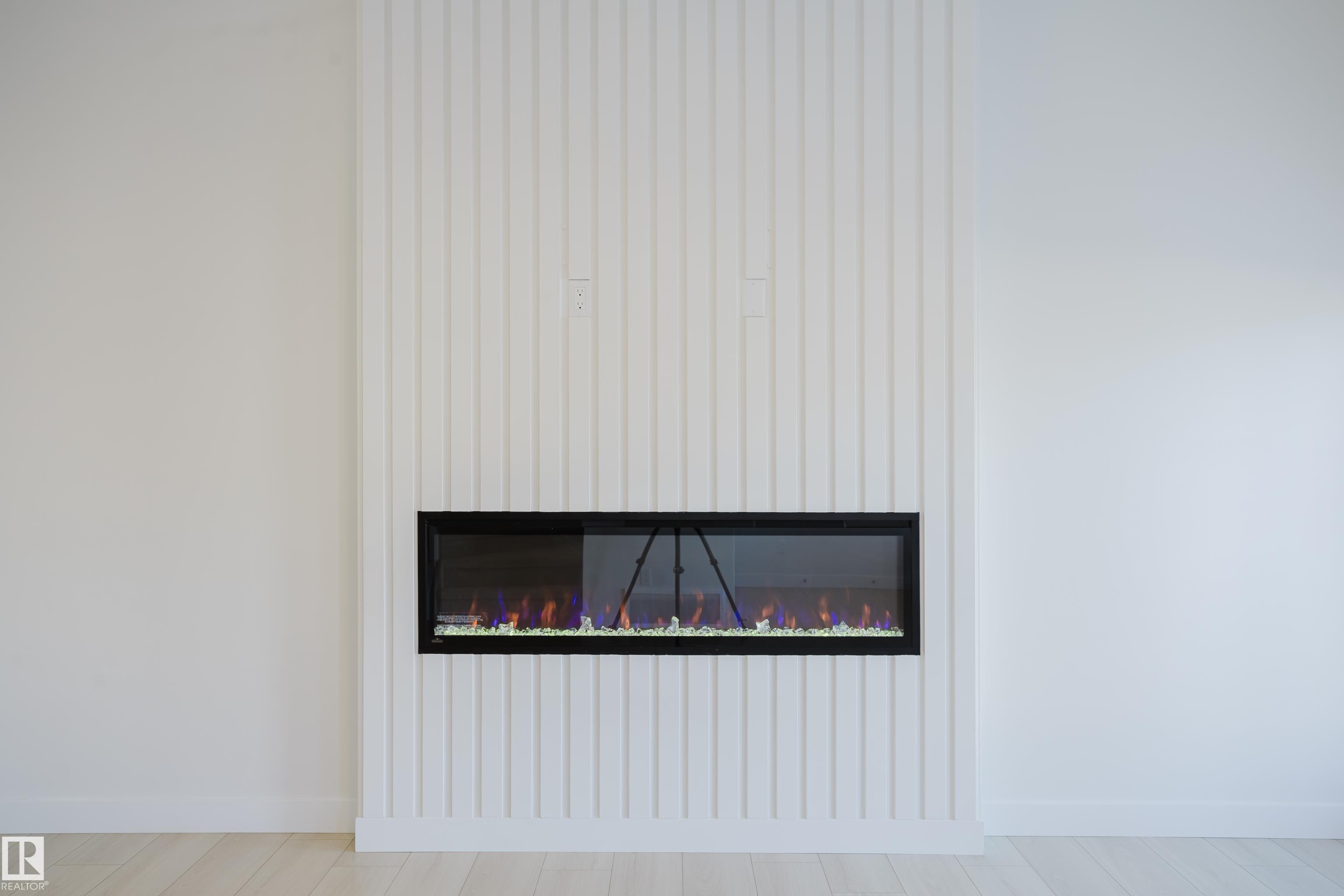 316 JENSEN LAKES Boulevard