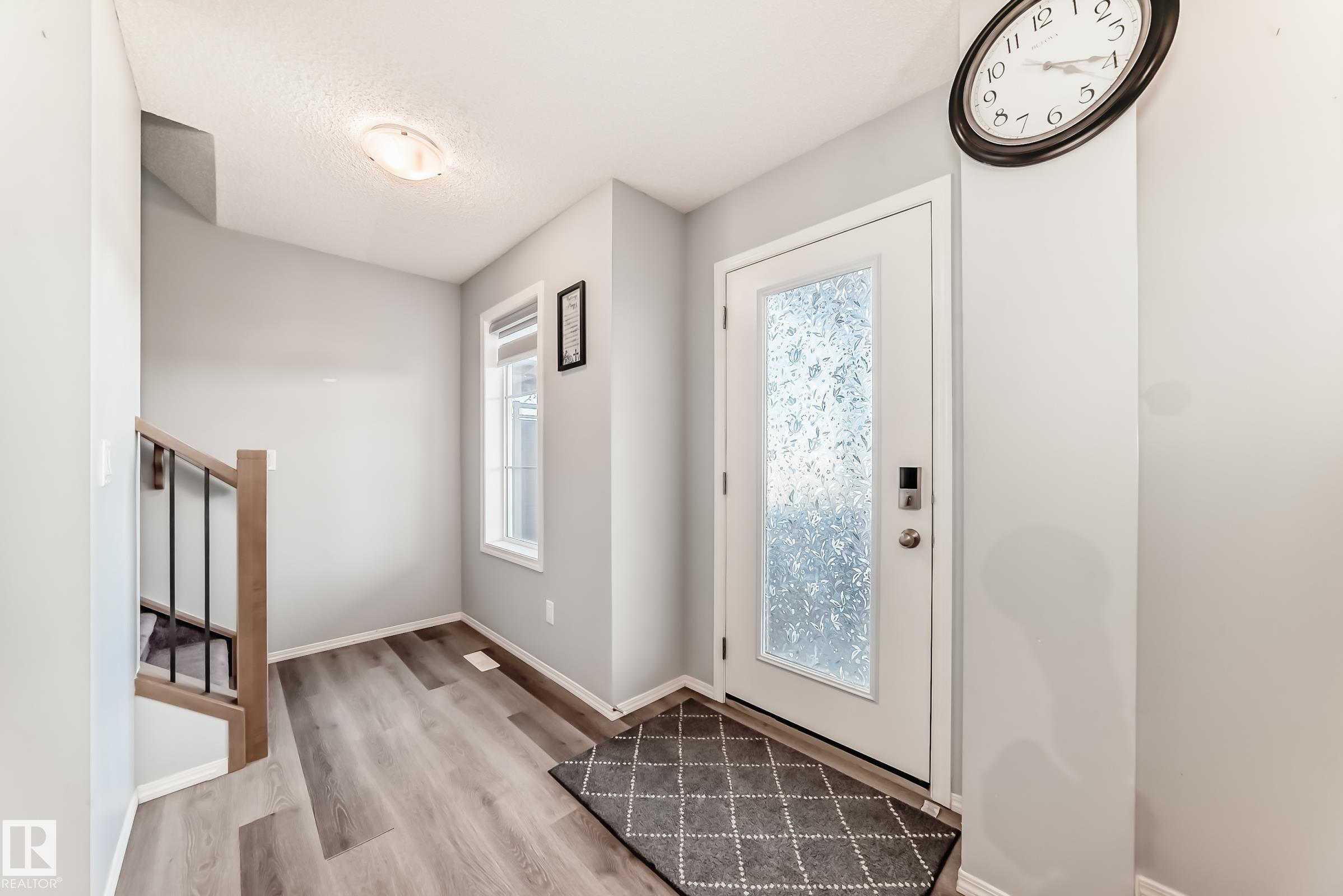 1002 STILLWATER Boulevard