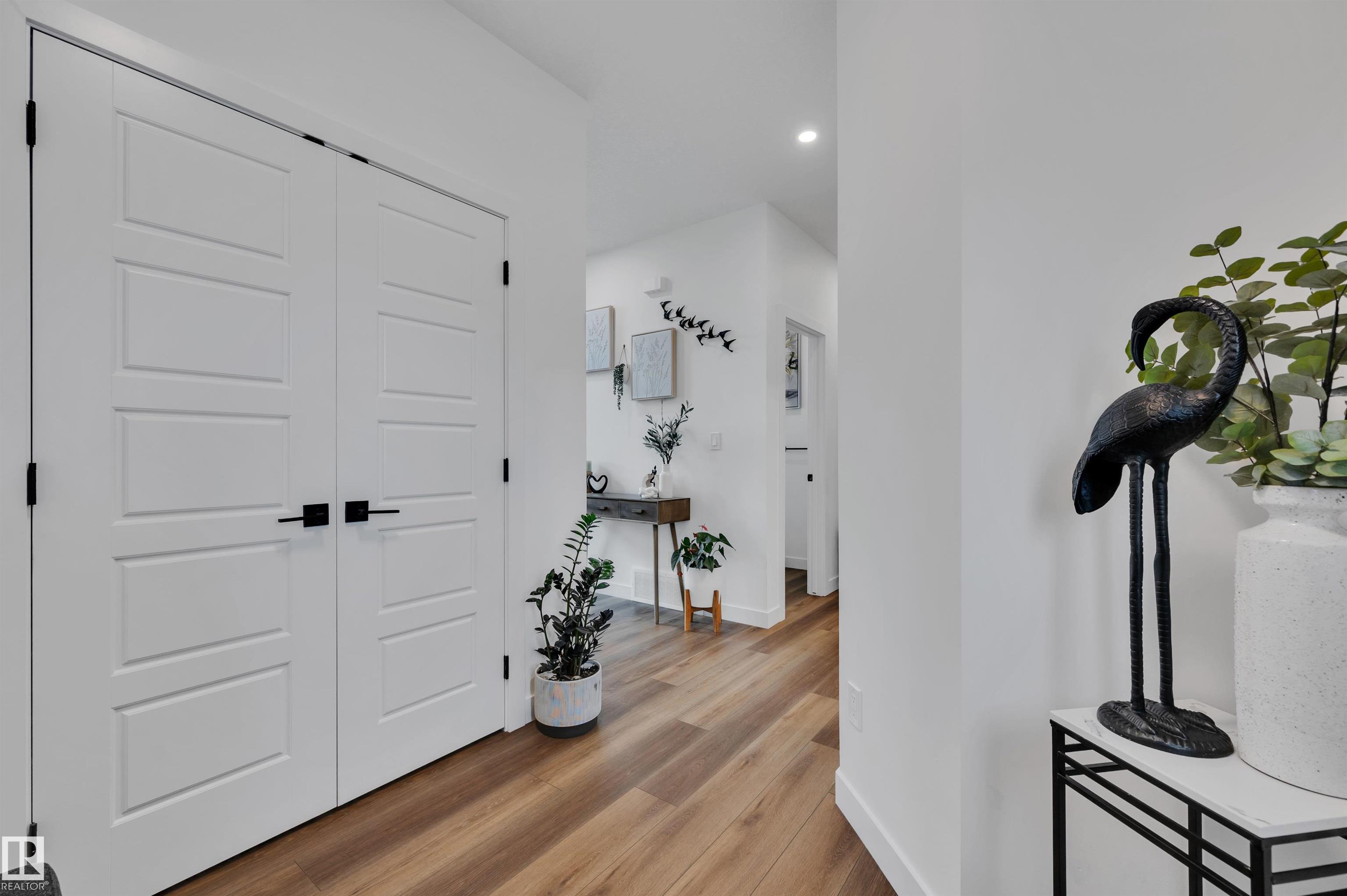201 KETTYL Court