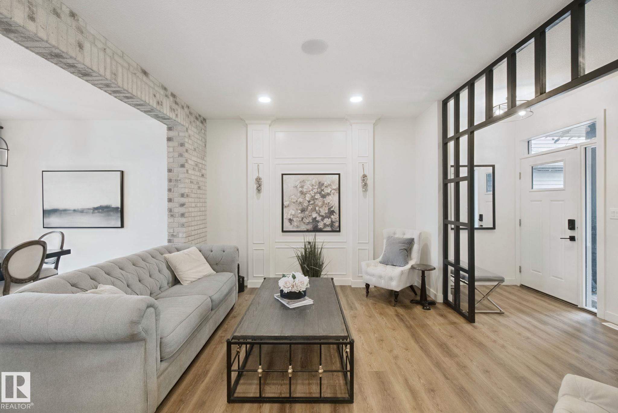 1024 BERG Place
