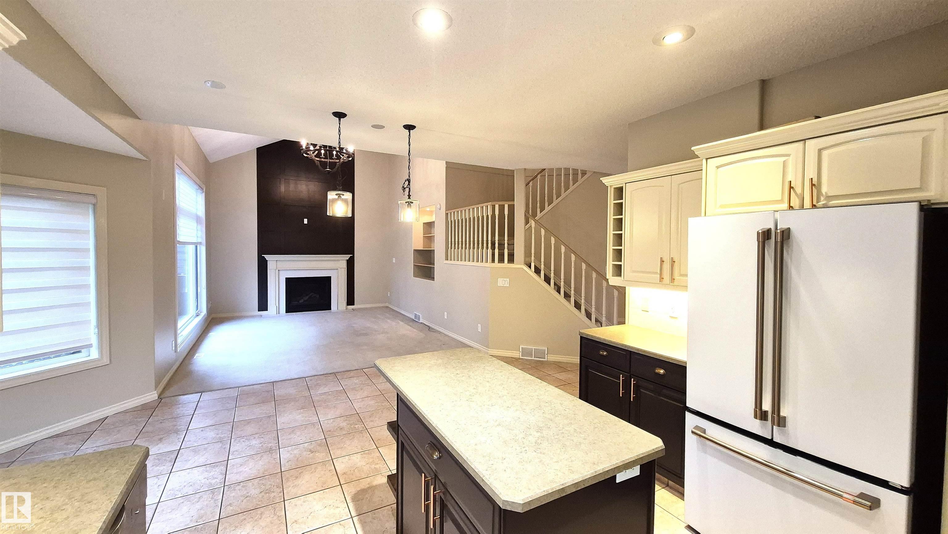 125 Coloniale Way