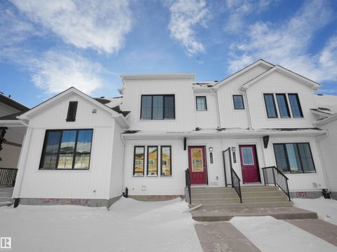 1299 KESWICK Drive Edmonton AB T6W 5G5