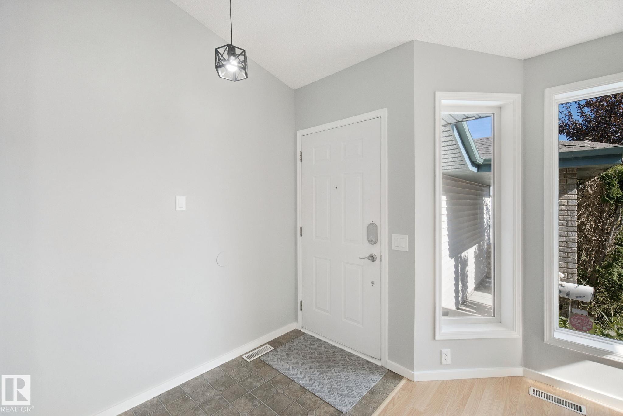 24 LA COSTA FAIRWAY Close