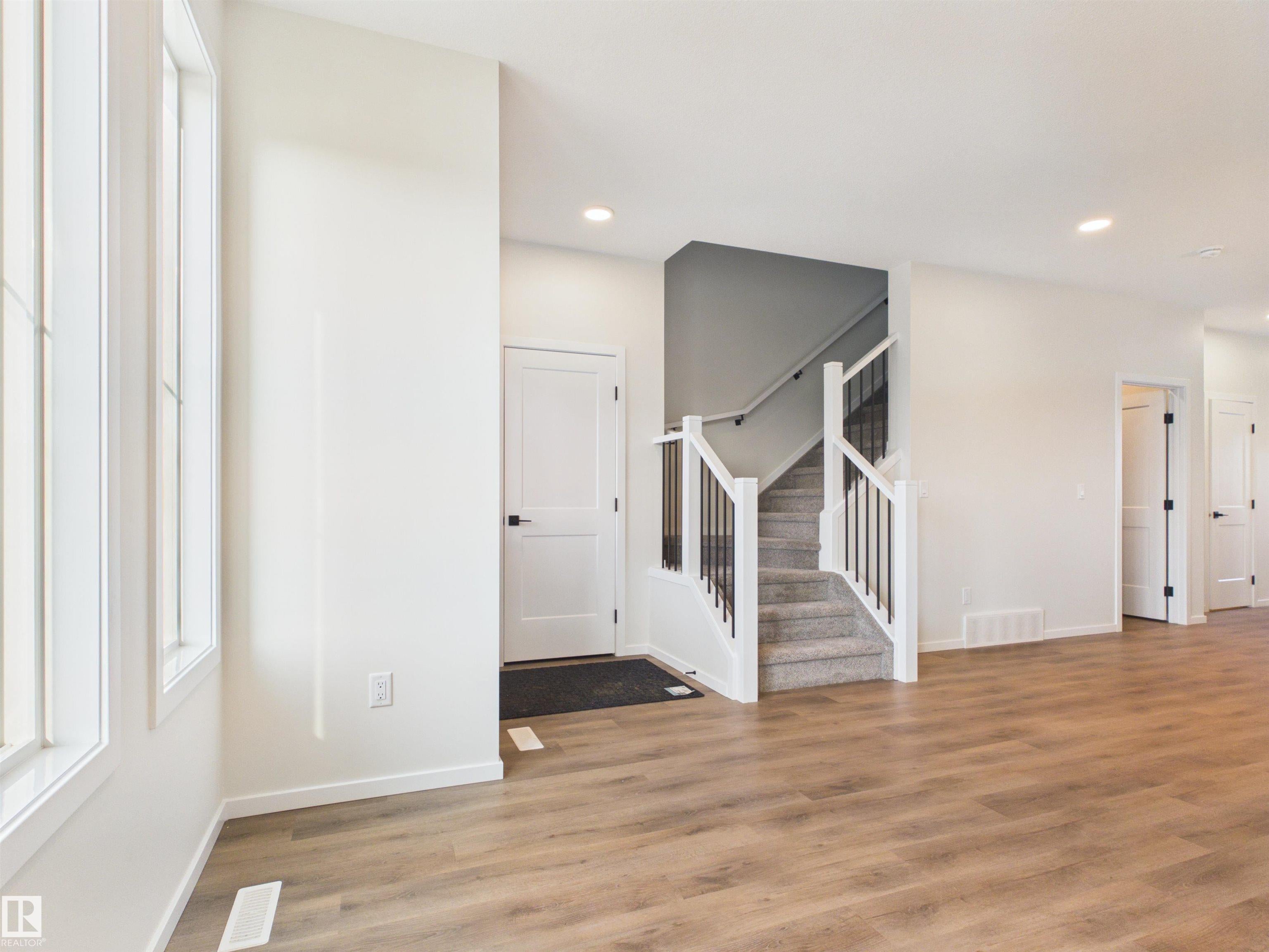 87 SERENO Lane