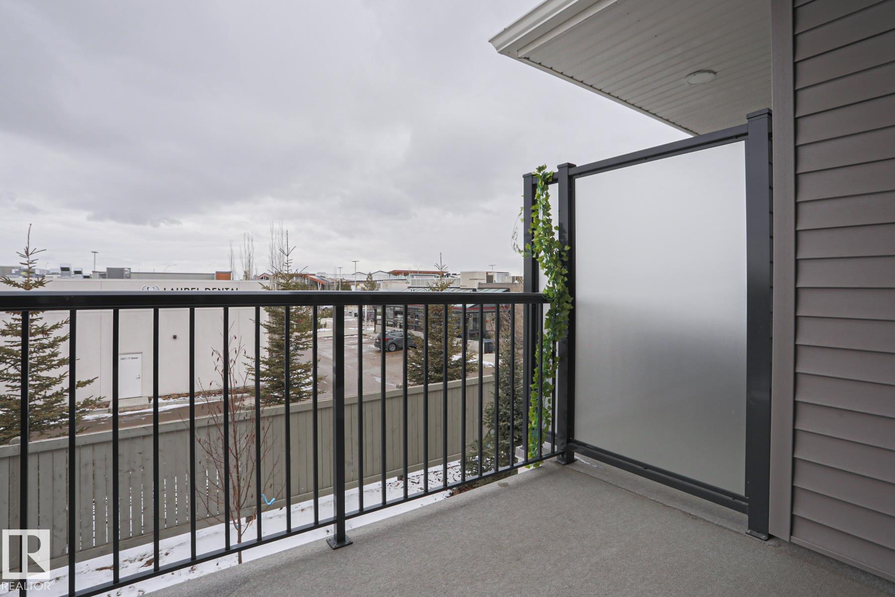 1530 TAMARACK Boulevard 37