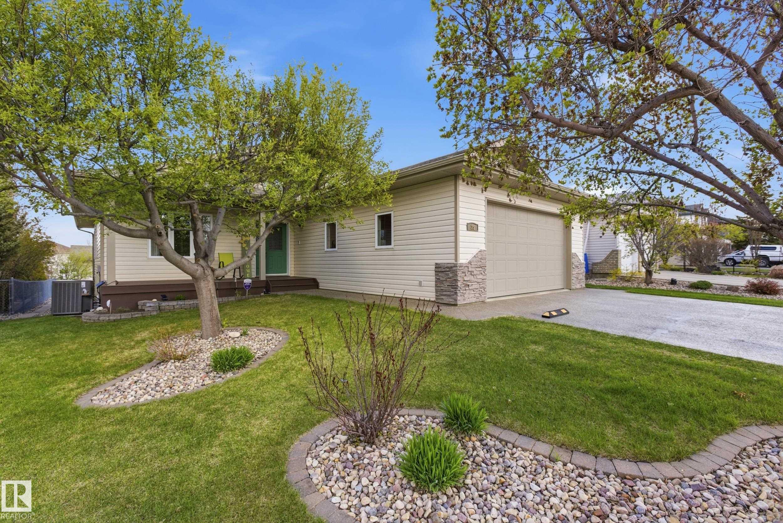 25 BRIARWOOD Point(e)