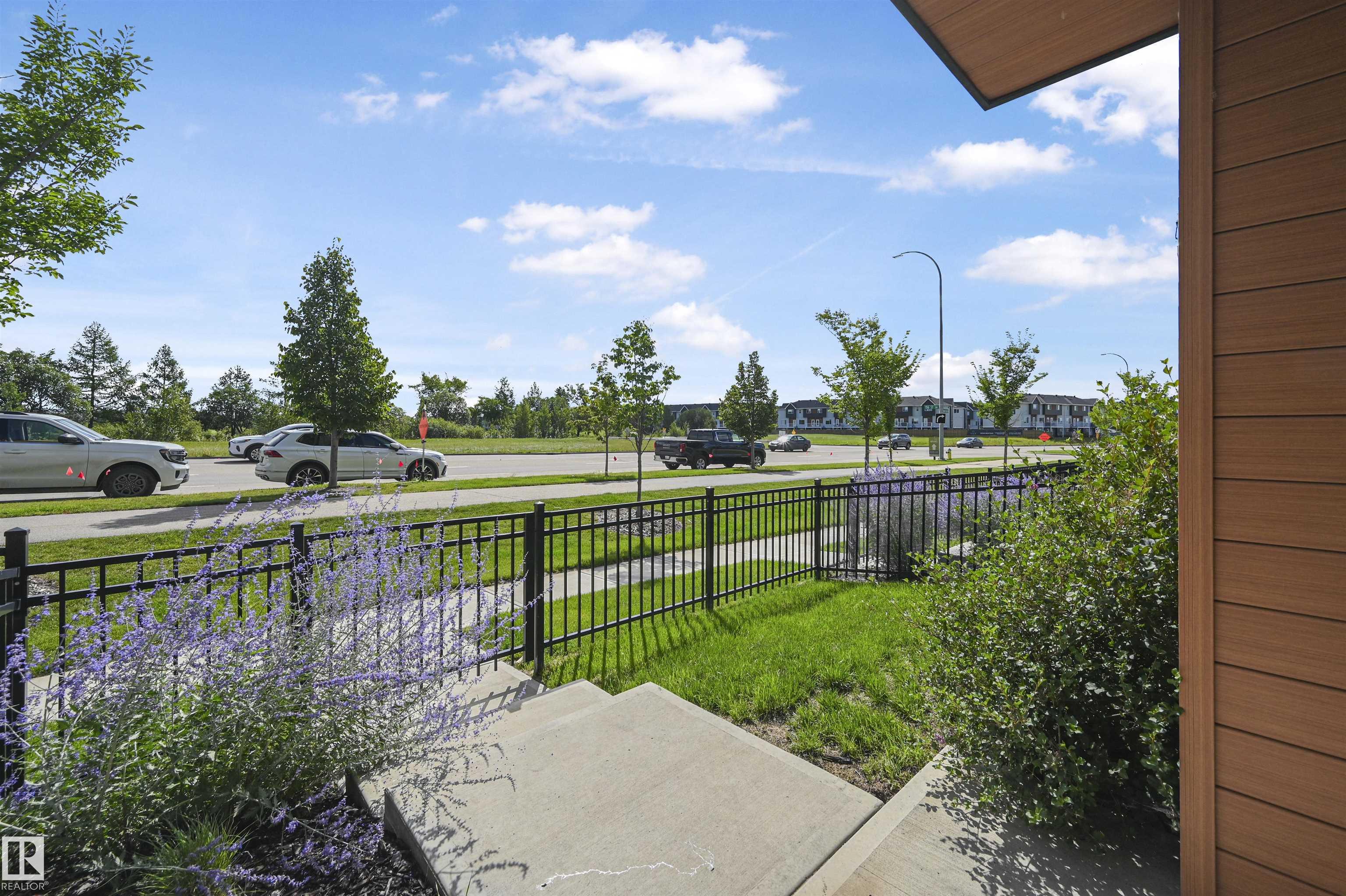 1010 RABBIT HILL Road 72