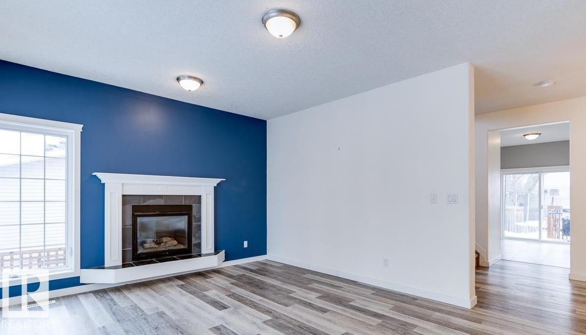 4421 A & B 46A Avenue