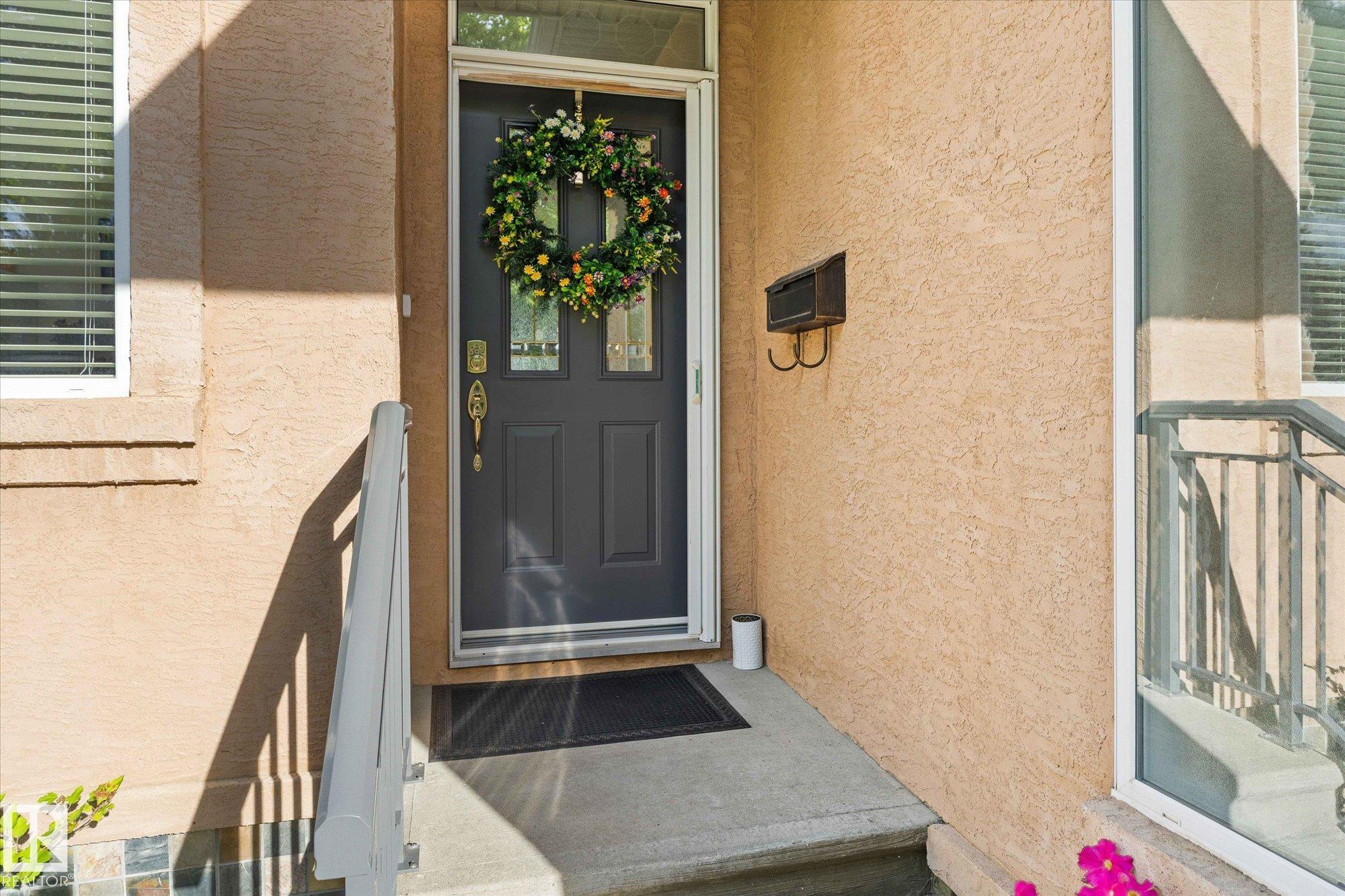 50 Oakridge Drive S 6