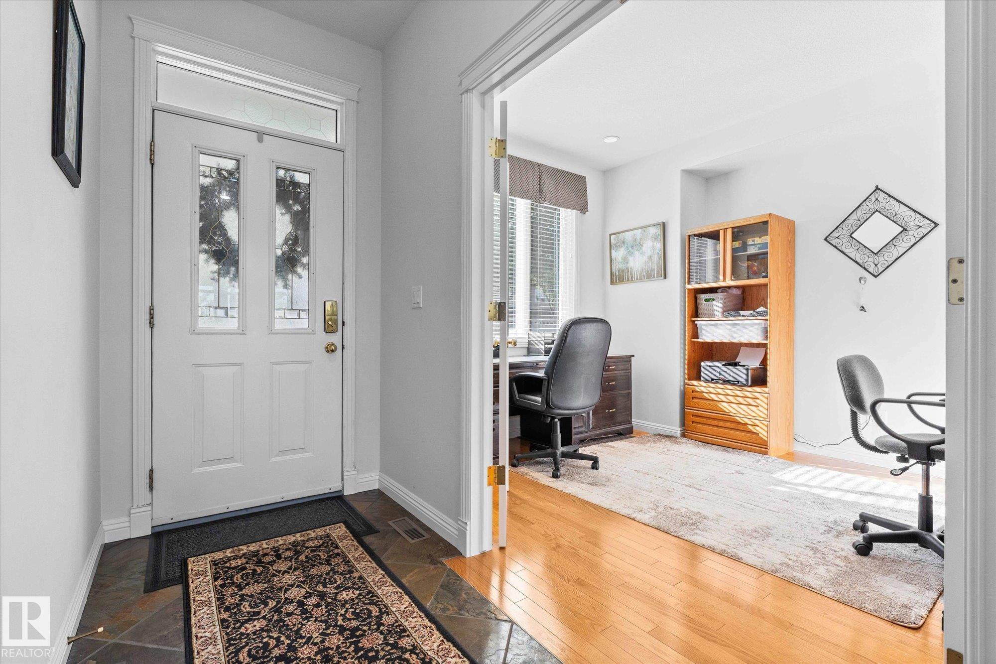 50 Oakridge Drive S 6