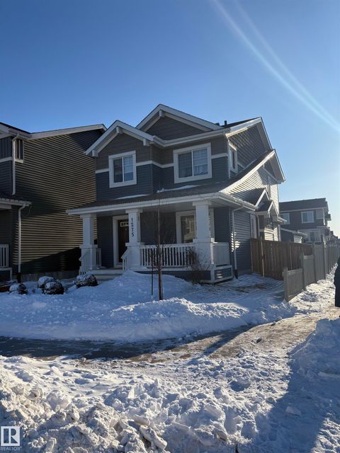 1275 CHAPPELLE Boulevard Edmonton AB T6W 3R1