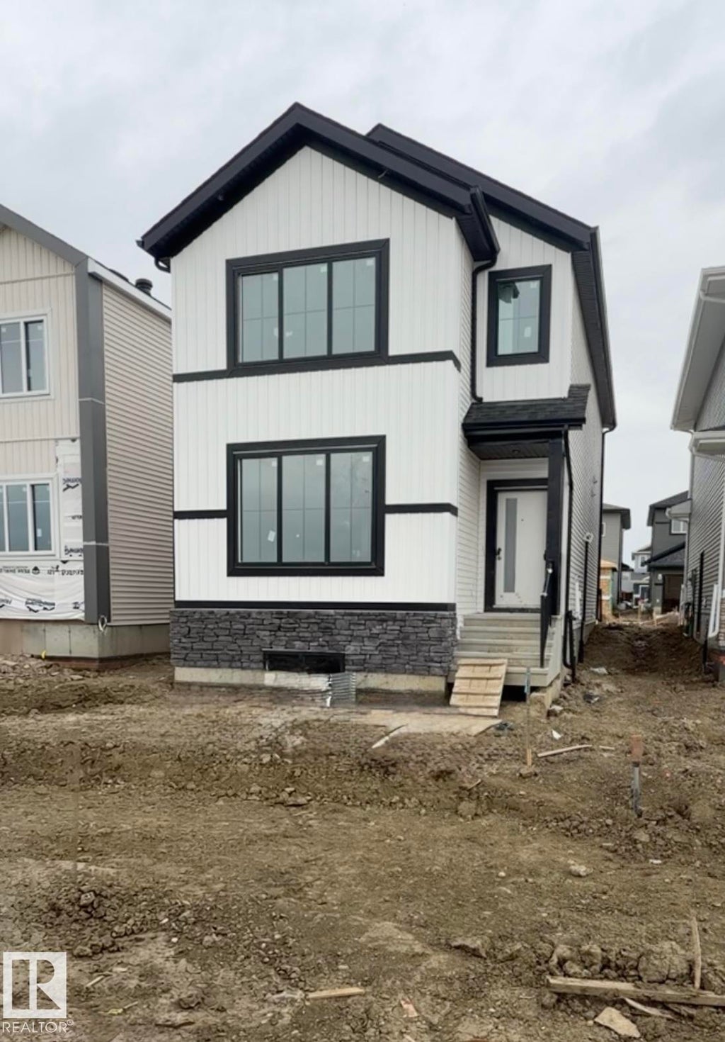545 ROBINSON BOULEVARD, LEDUC, AB T9E 1Z4 - Image 449756276.jpeg?d=l