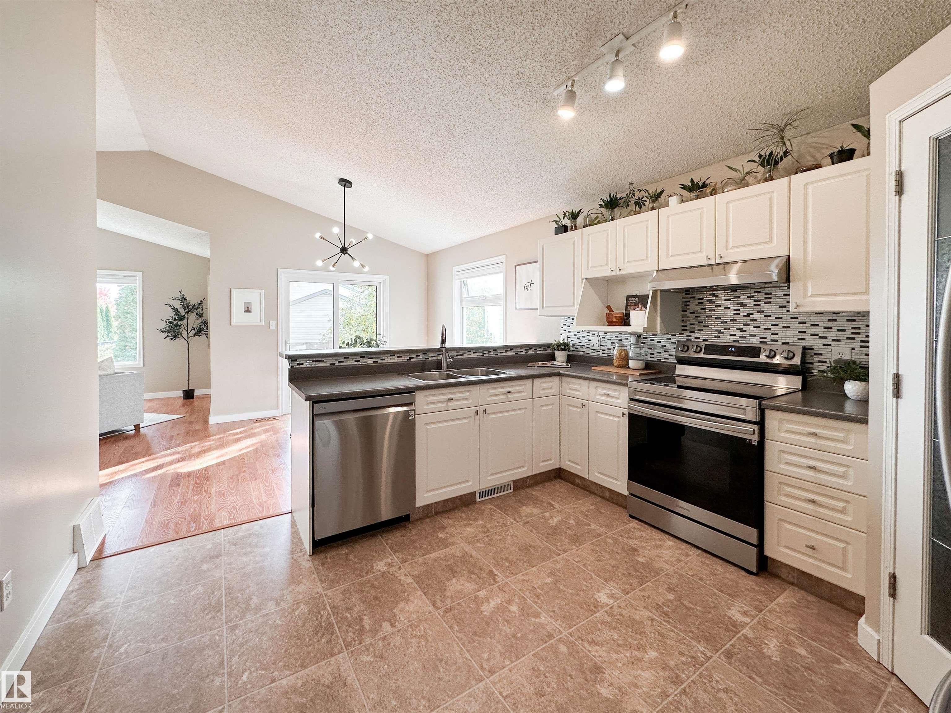 168 HERITAGE Drive