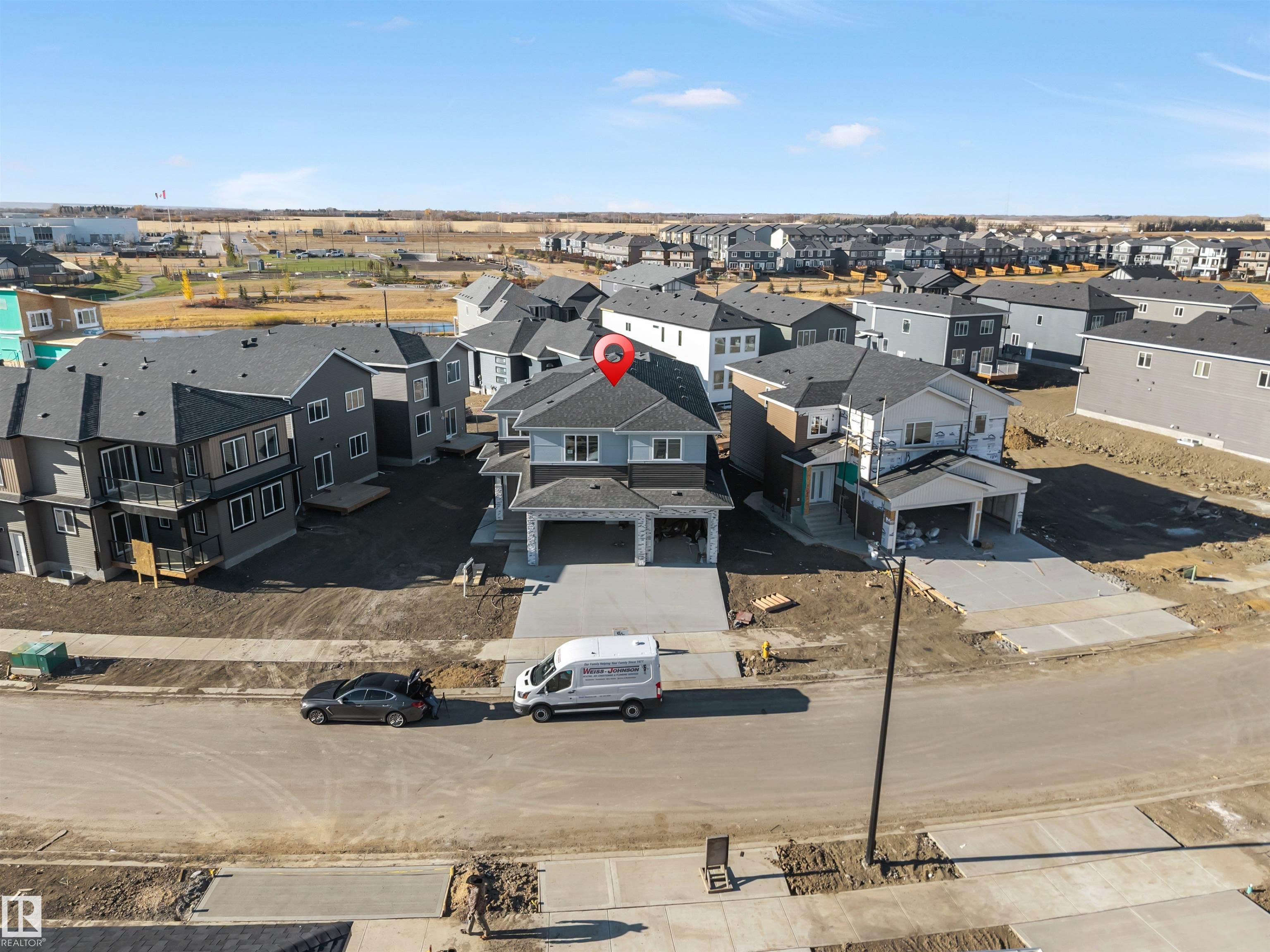 105 ELDRIDGE Point(e)