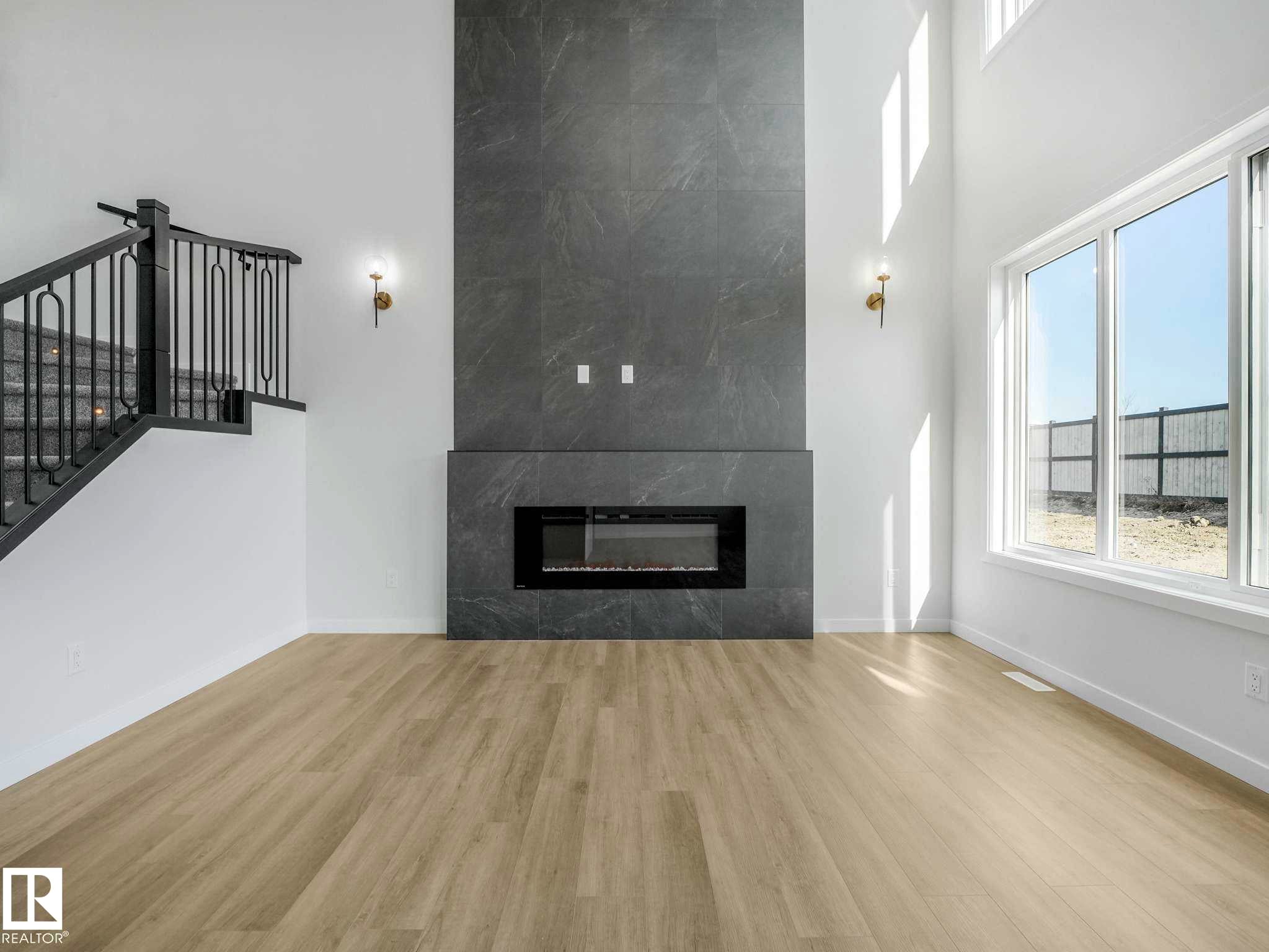 270 Munn Way