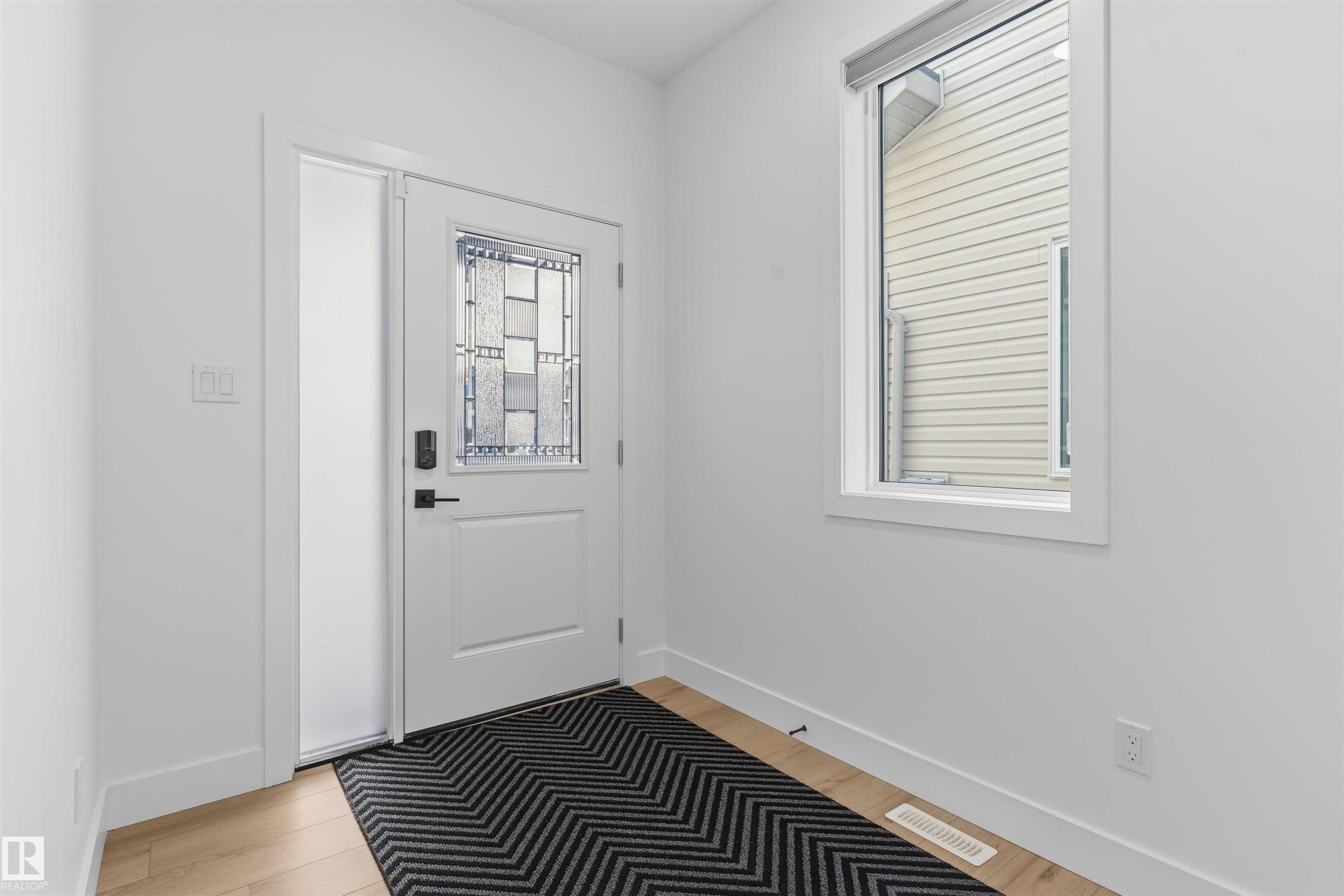439 Roberts Cres