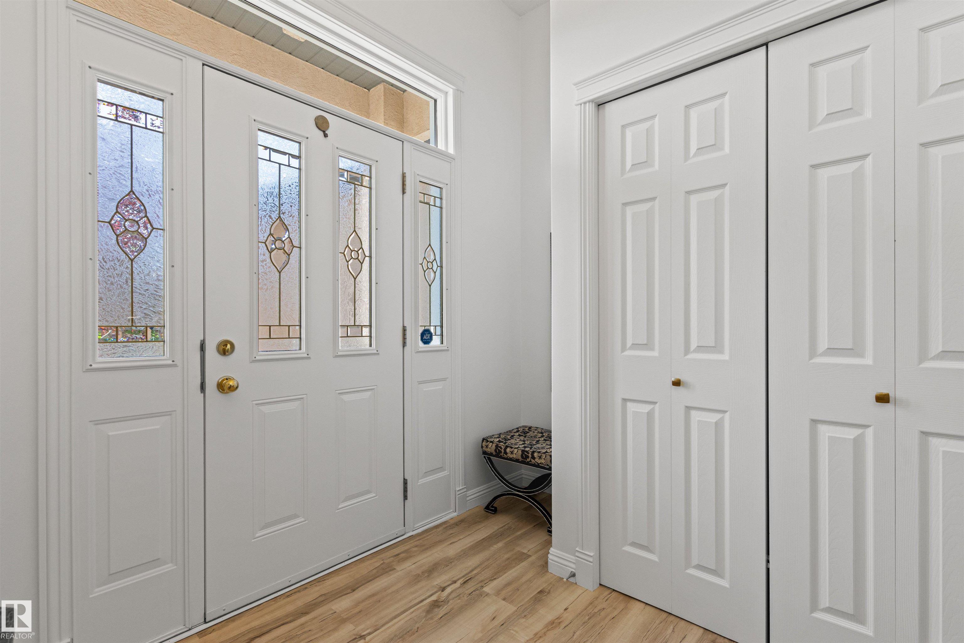 50 OAKRIDGE Drive 16