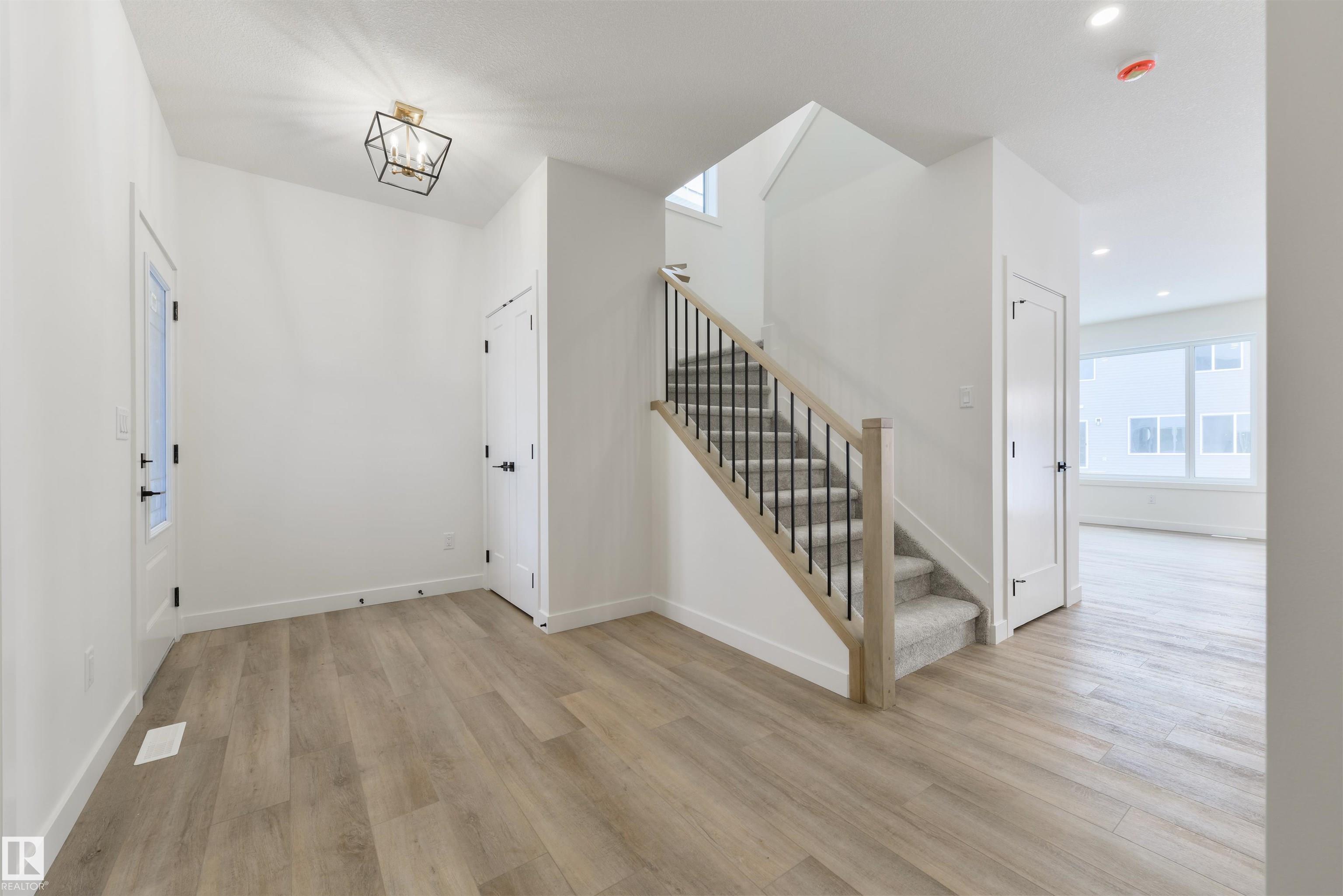 162 Caledon Crescent