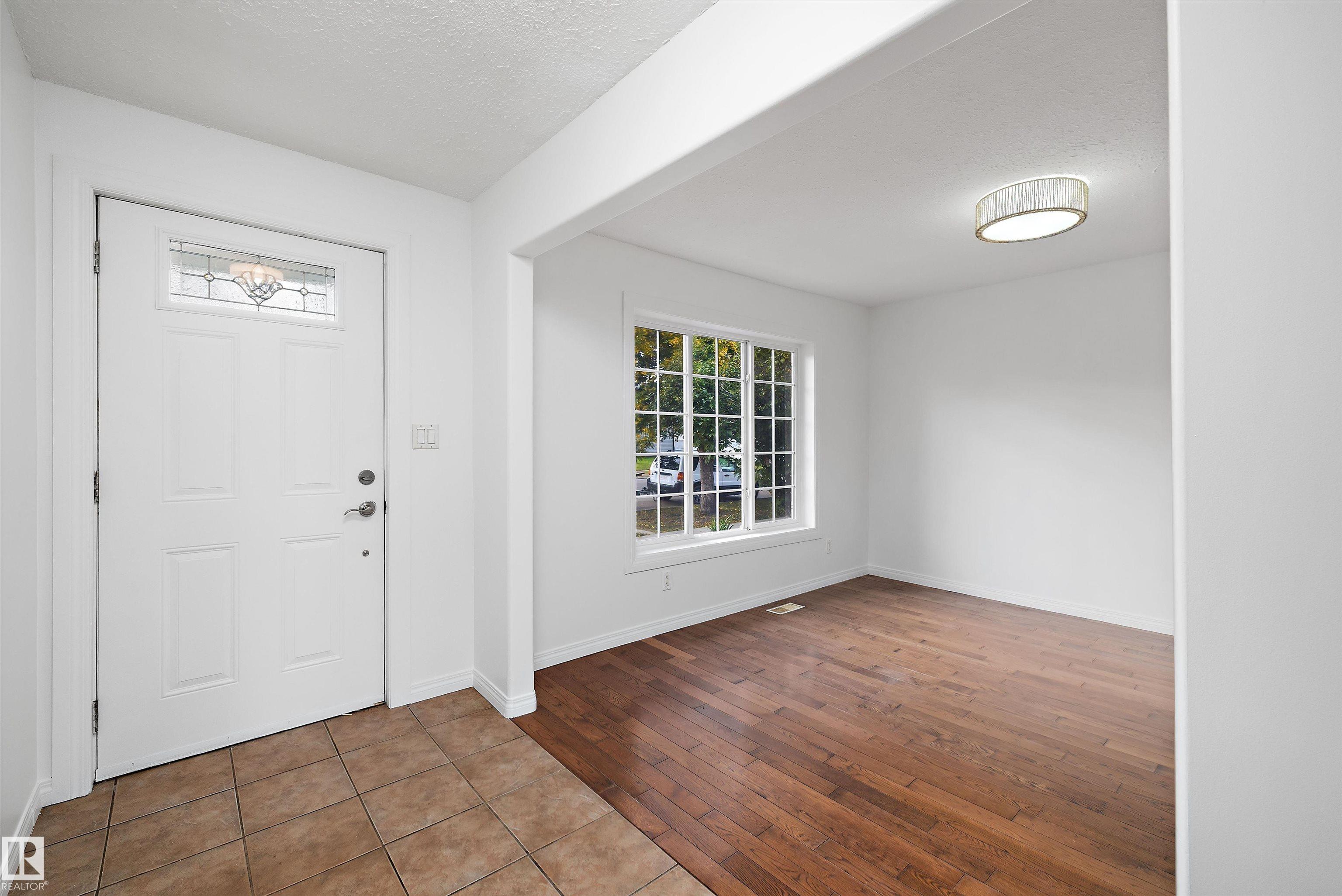 10011 105 Street