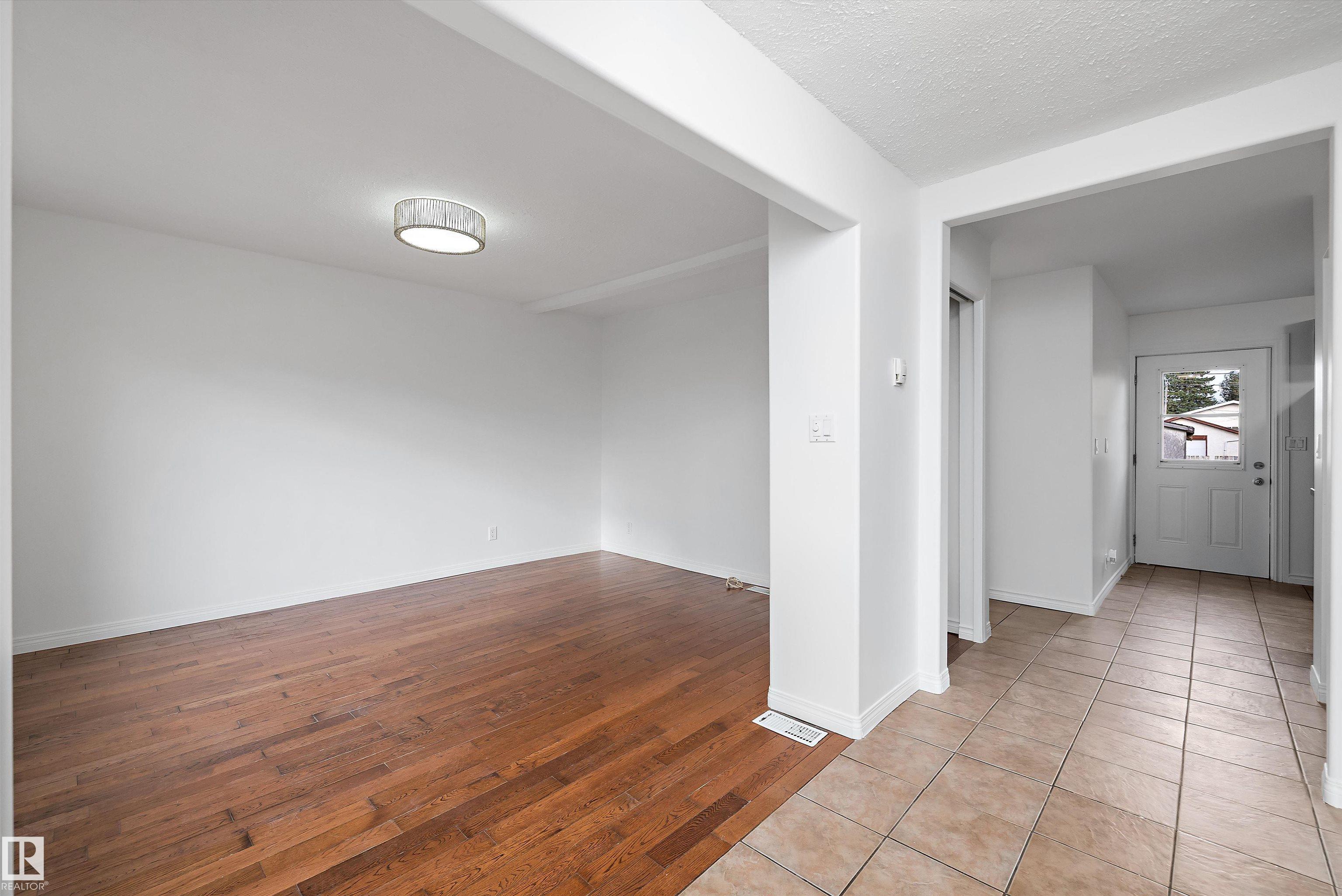 10011 105 Street