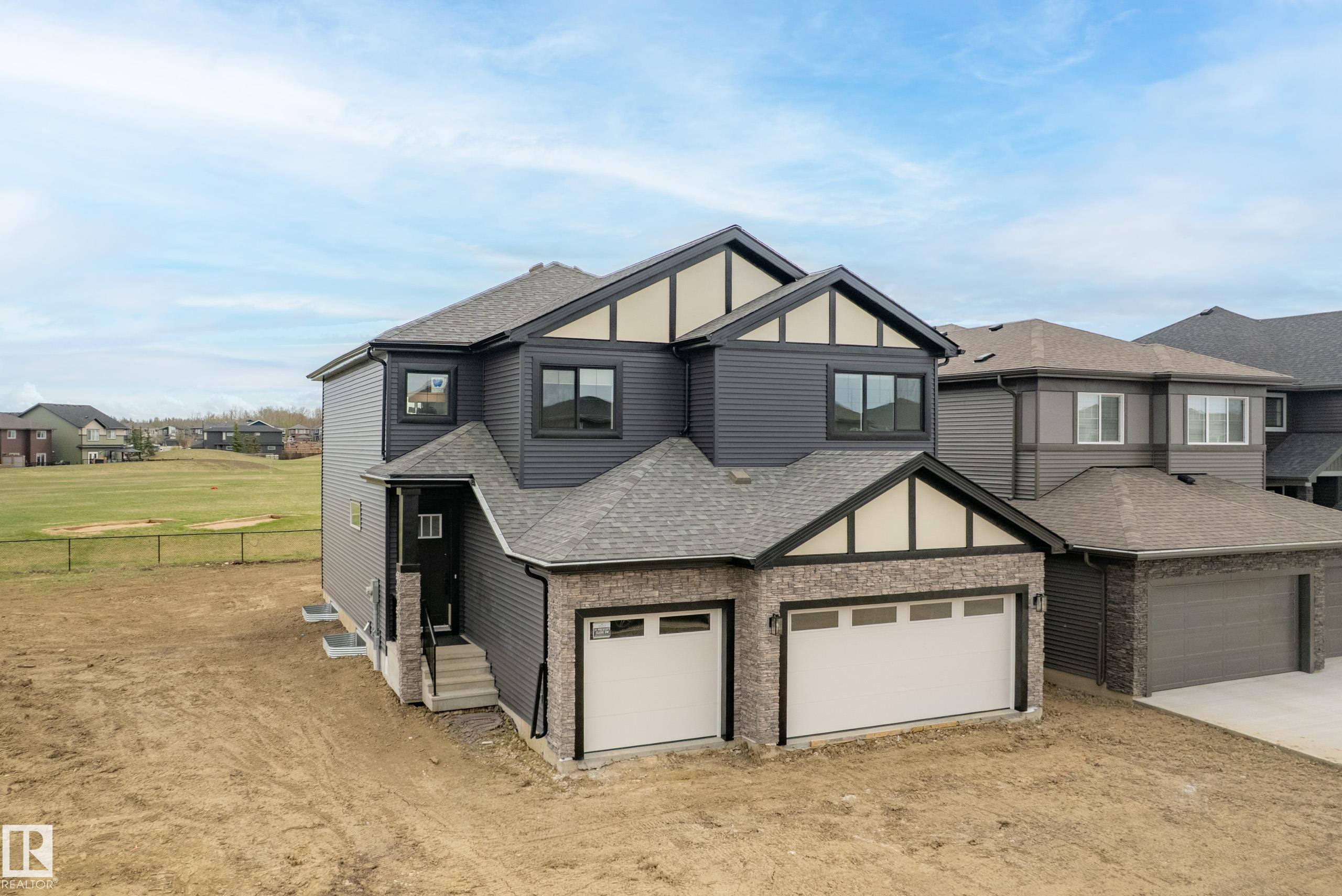 31 PRESCOTT Close