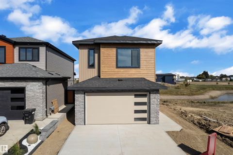 30 TILIA Place Spruce Grove AB T7X 0Z3