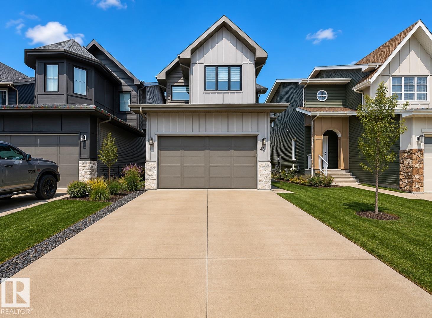 48 RIVERHILL Crescent