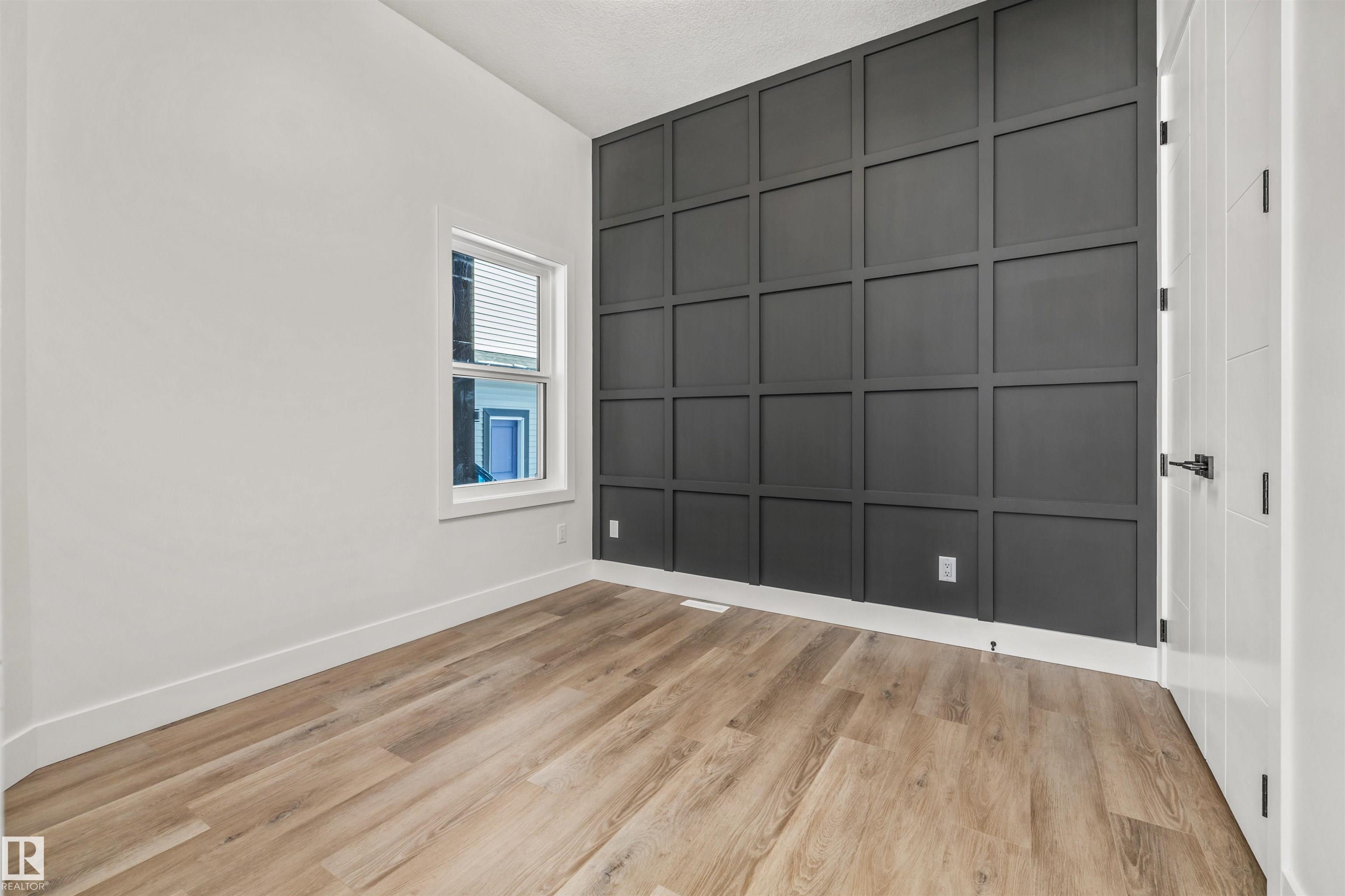 40 Promenade Boulevard