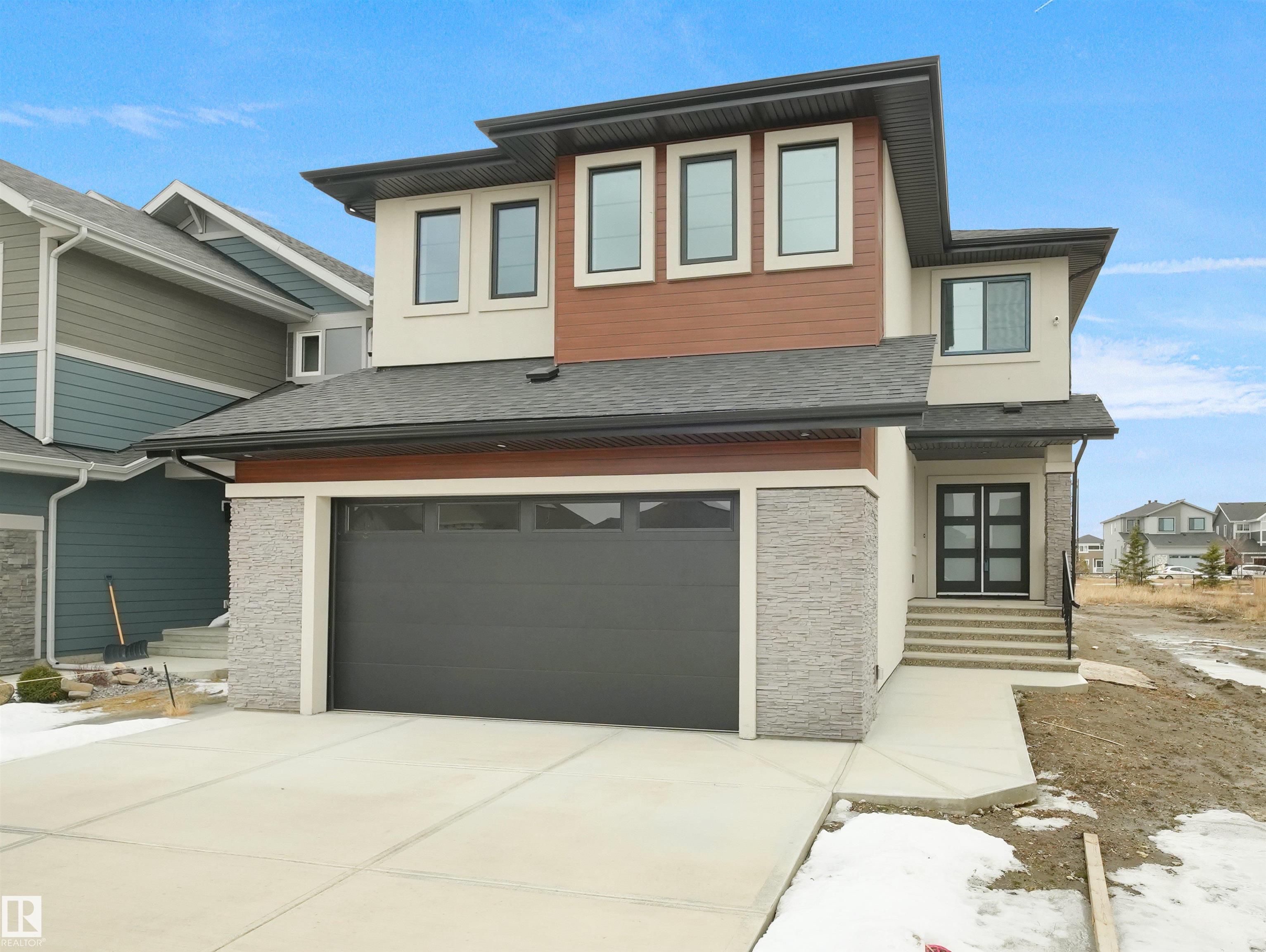 165 EDGEWATER Circle