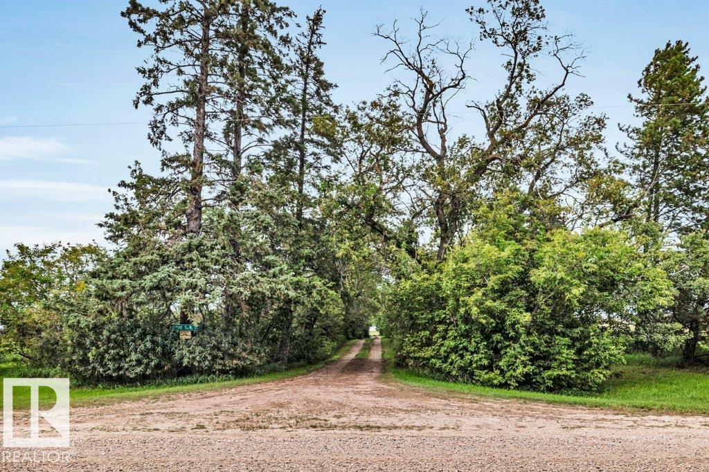 27110 Twp Rd 513