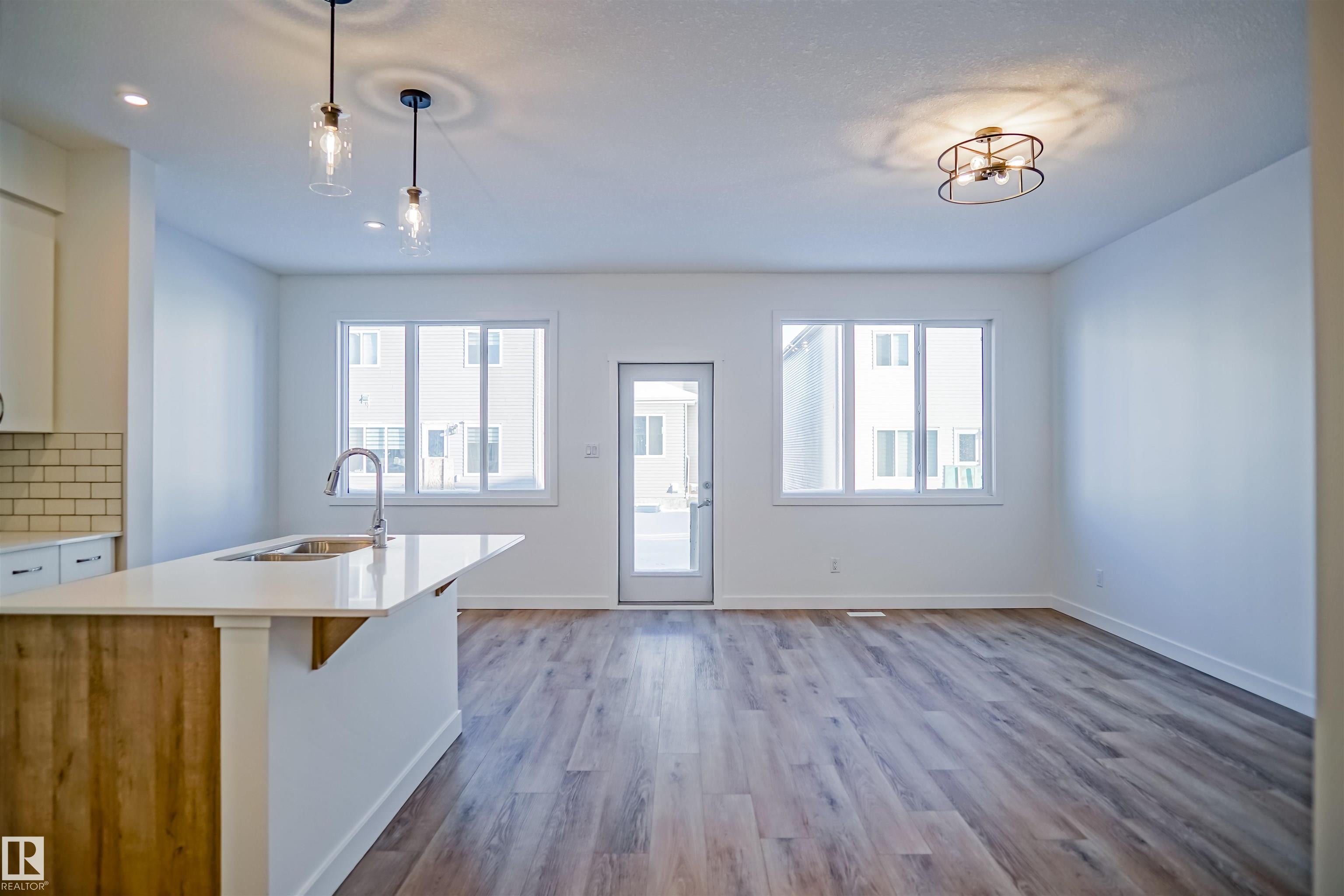 15 Lemon Close