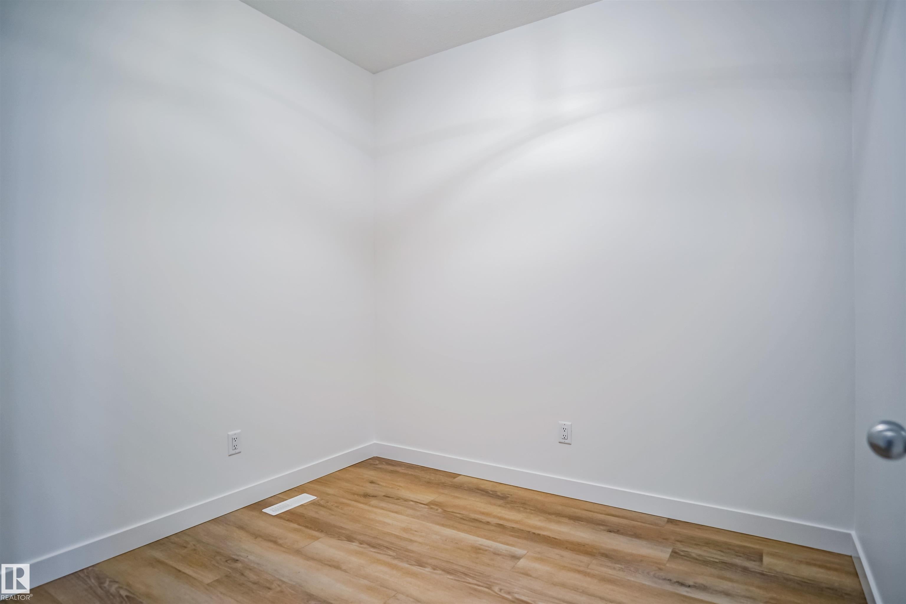 15 Lemon Close