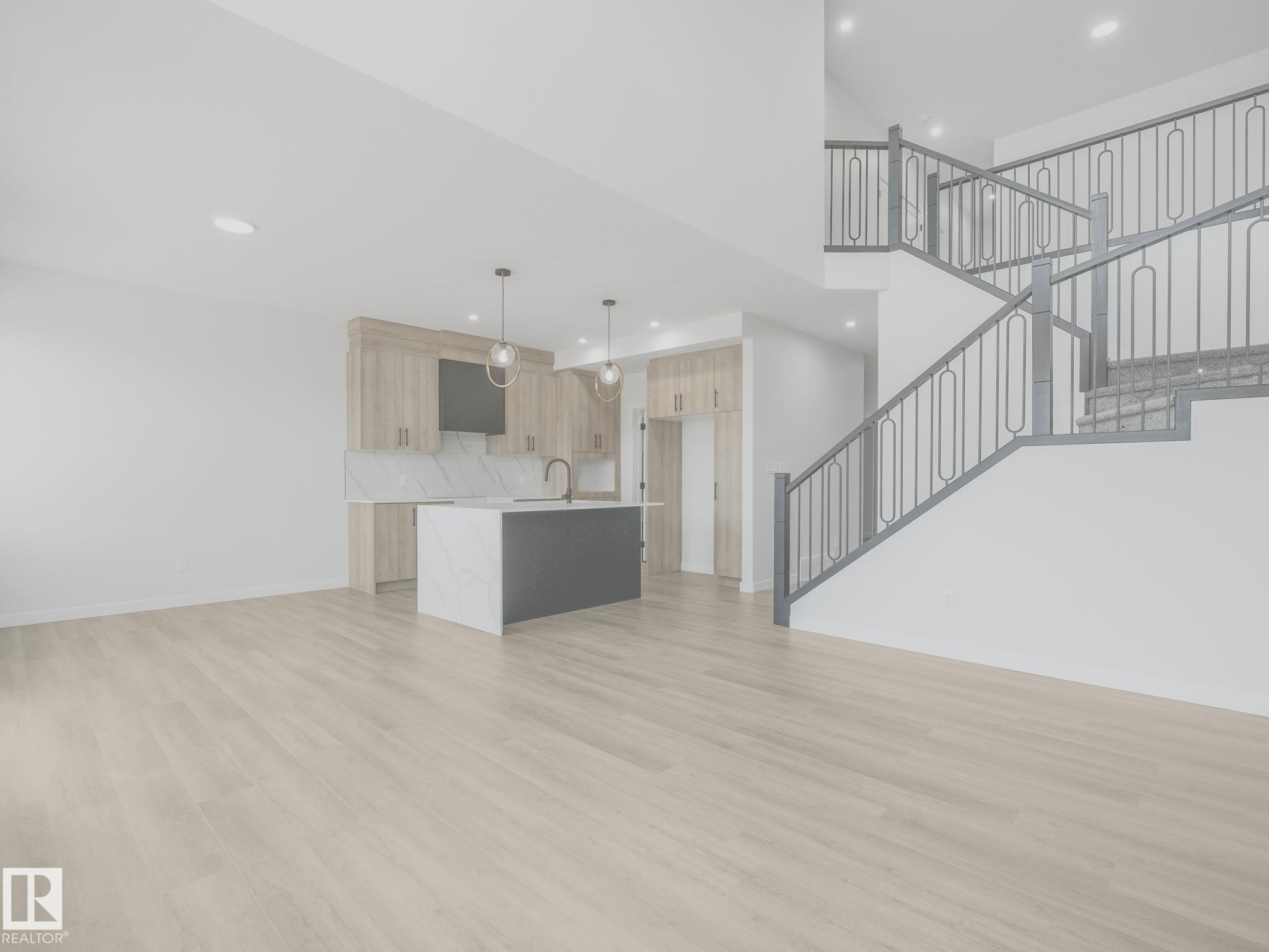 270 Munn Way