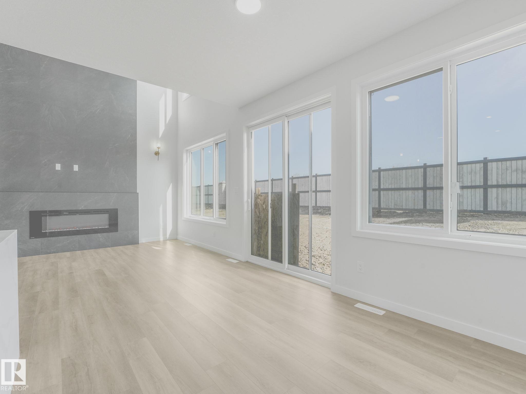 270 Munn Way