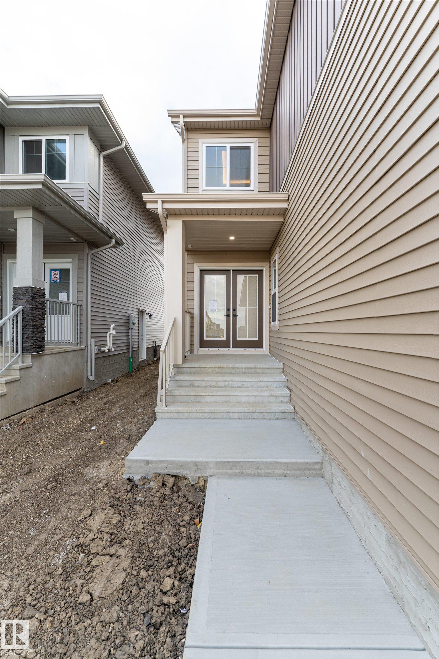 3805 38 Ave