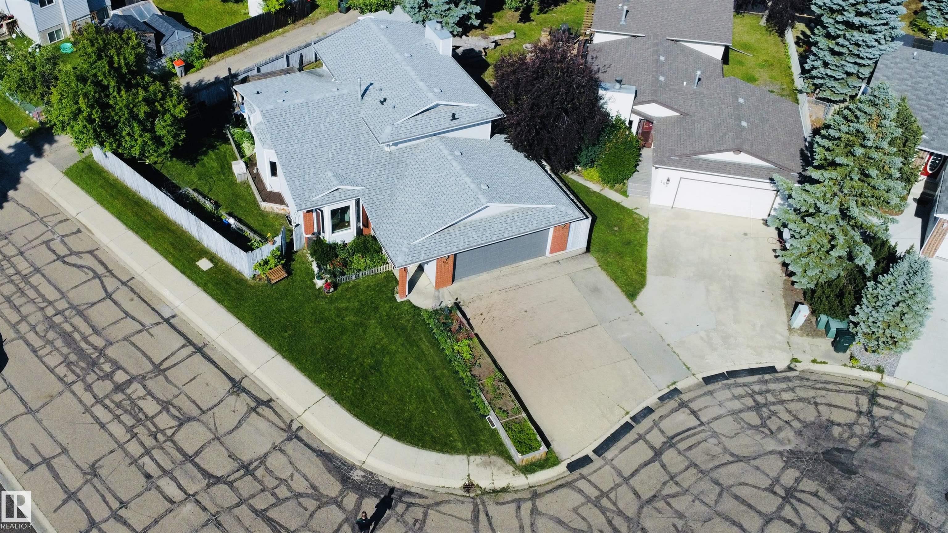 160 ST. ANDREWS Drive