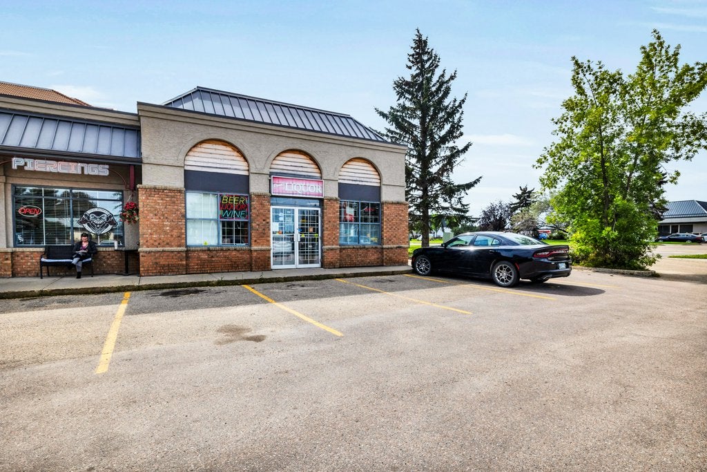 McLeod Ave 8