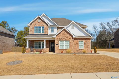 Photo of 315 Creek Grove Avenue, New Market, AL 35761 (MLS # 21909725)