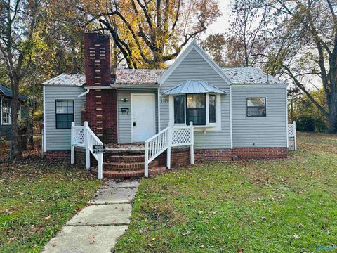 Homes For Sale - 1129 Stillman Avenue<br/> Etowah County, Gadsden, AL 35903