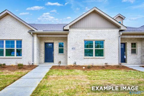 404 Clyde Lane Hartselle AL 35640