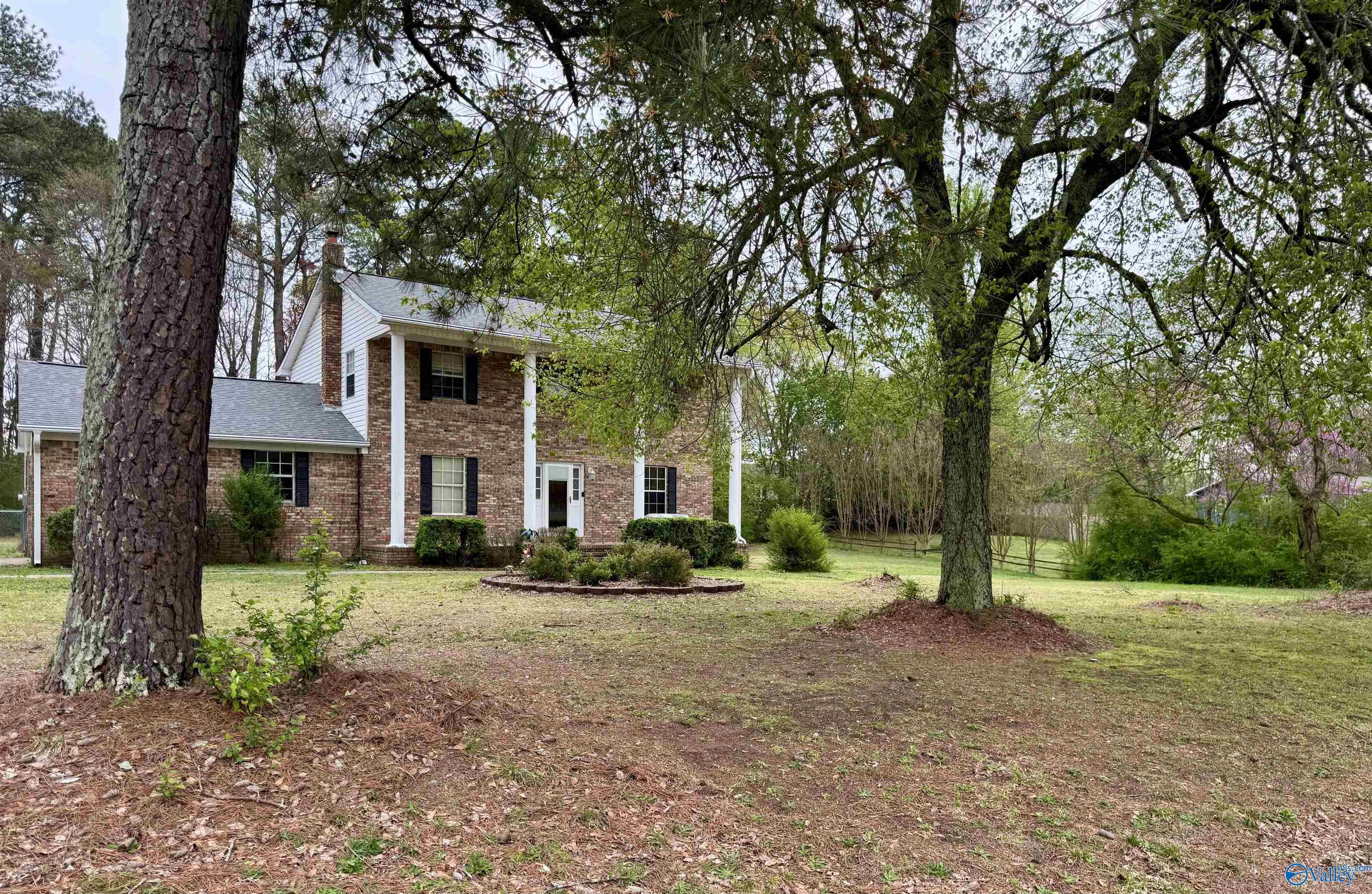 229 Spring Road South East Rd, Arab, Alabama image 1