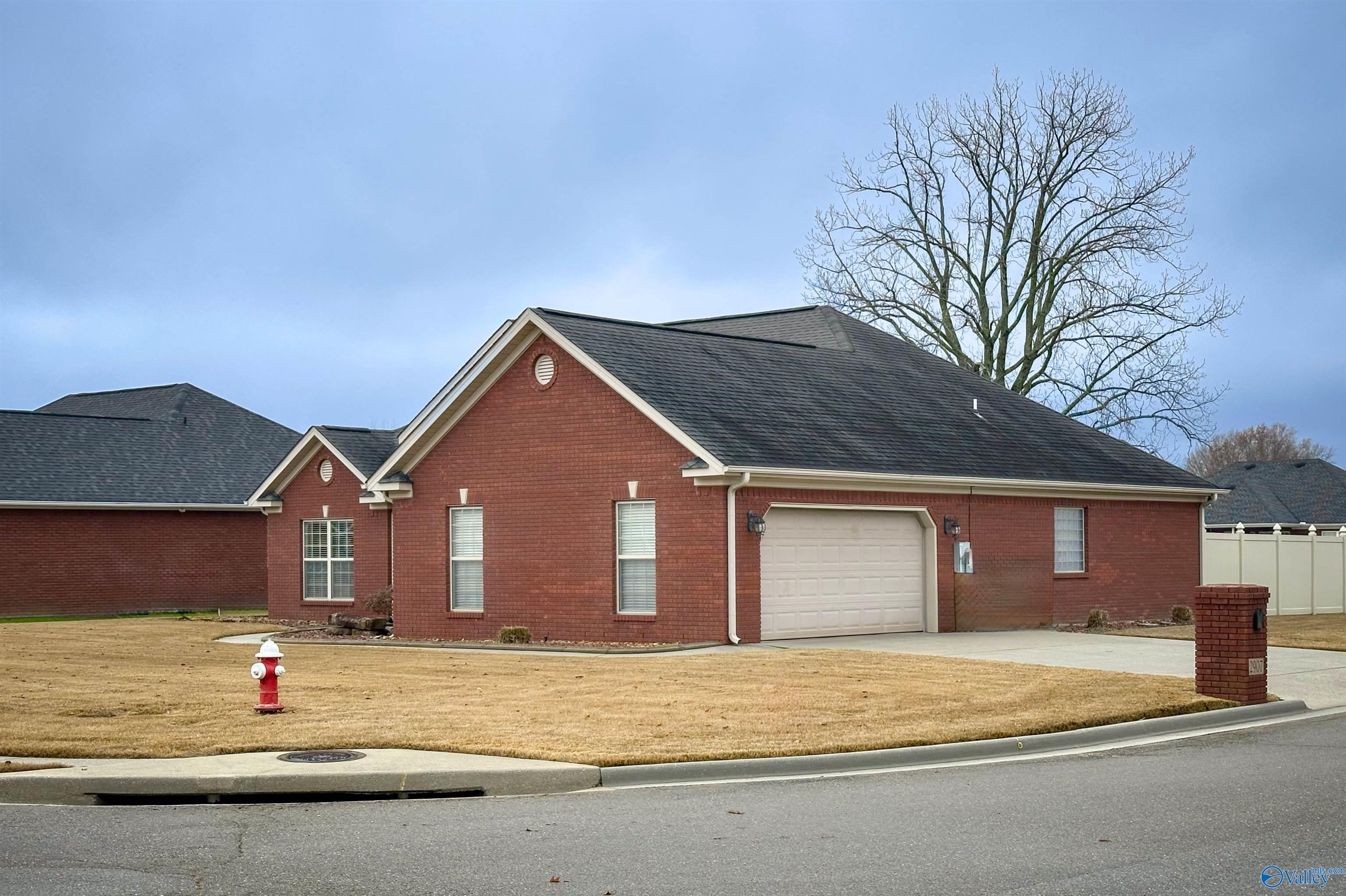 2907 Legacy Drive, Decatur, Alabama image 4