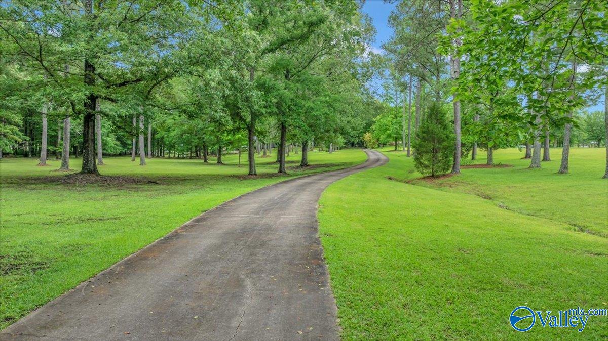 140 Mccarver Drive, Gadsden, Alabama image 2