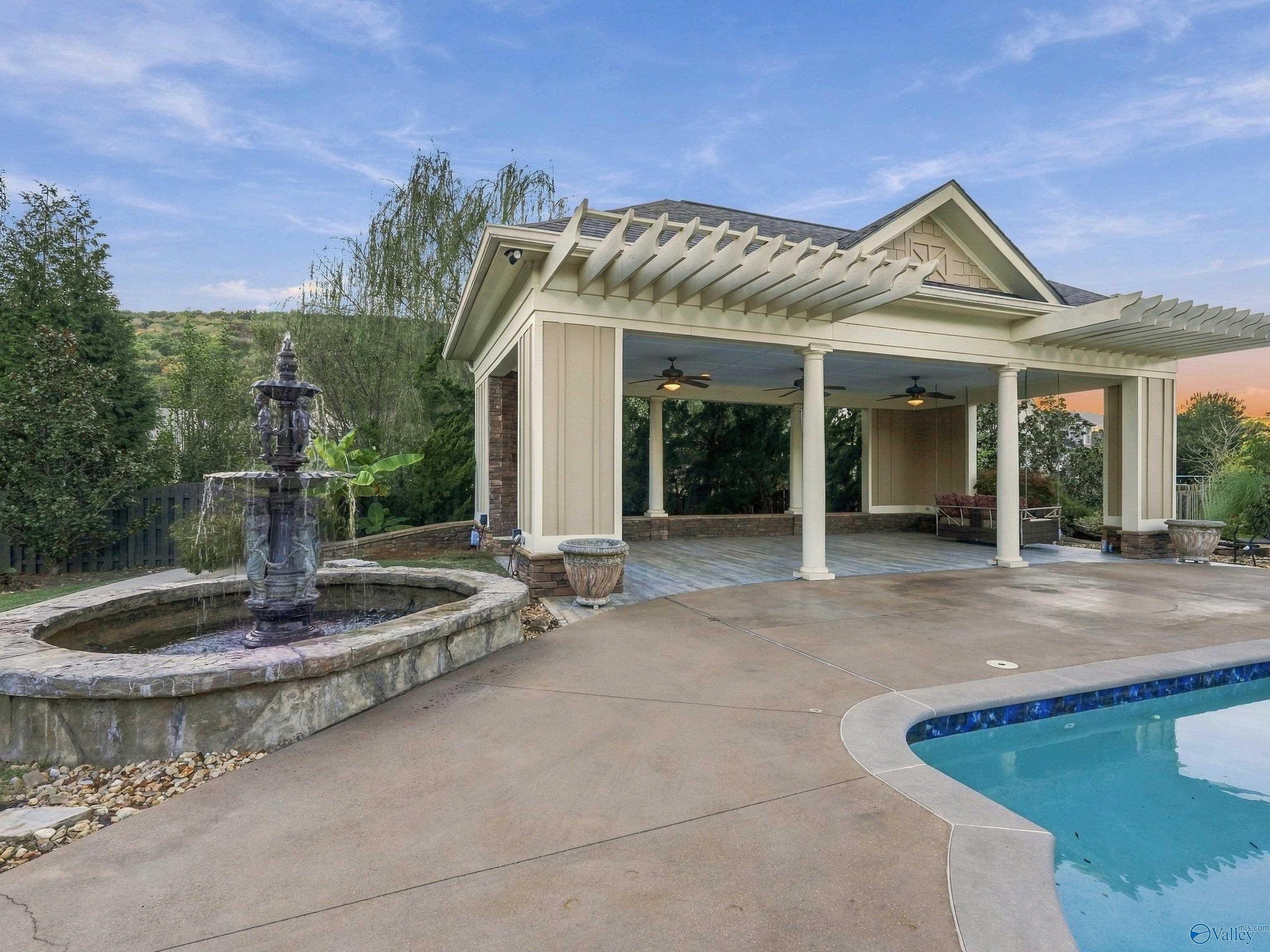 55 McMullen Lane