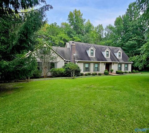 Photo of 24650 Walnut Drive, Elkmont, AL 35620 (MLS # 21902351) Photo of 24650 Walnut Drive, Elkmont, AL 35620 (MLS # 21902351)